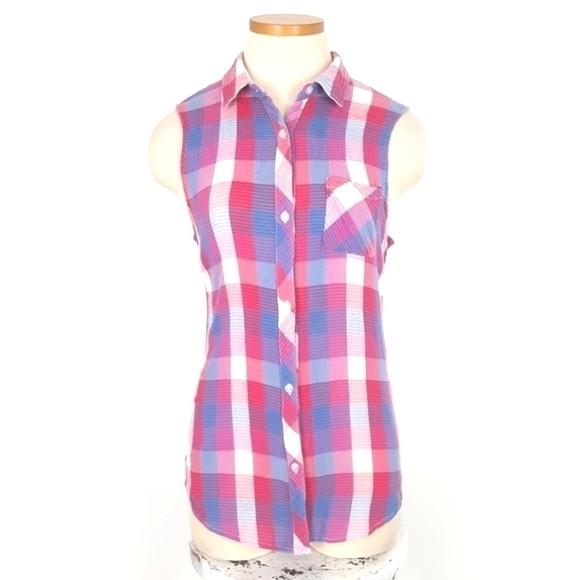 Rails | Gavin Sleeveless Button Up - Picture 2 of 10